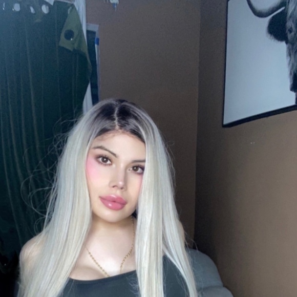 alexaclove